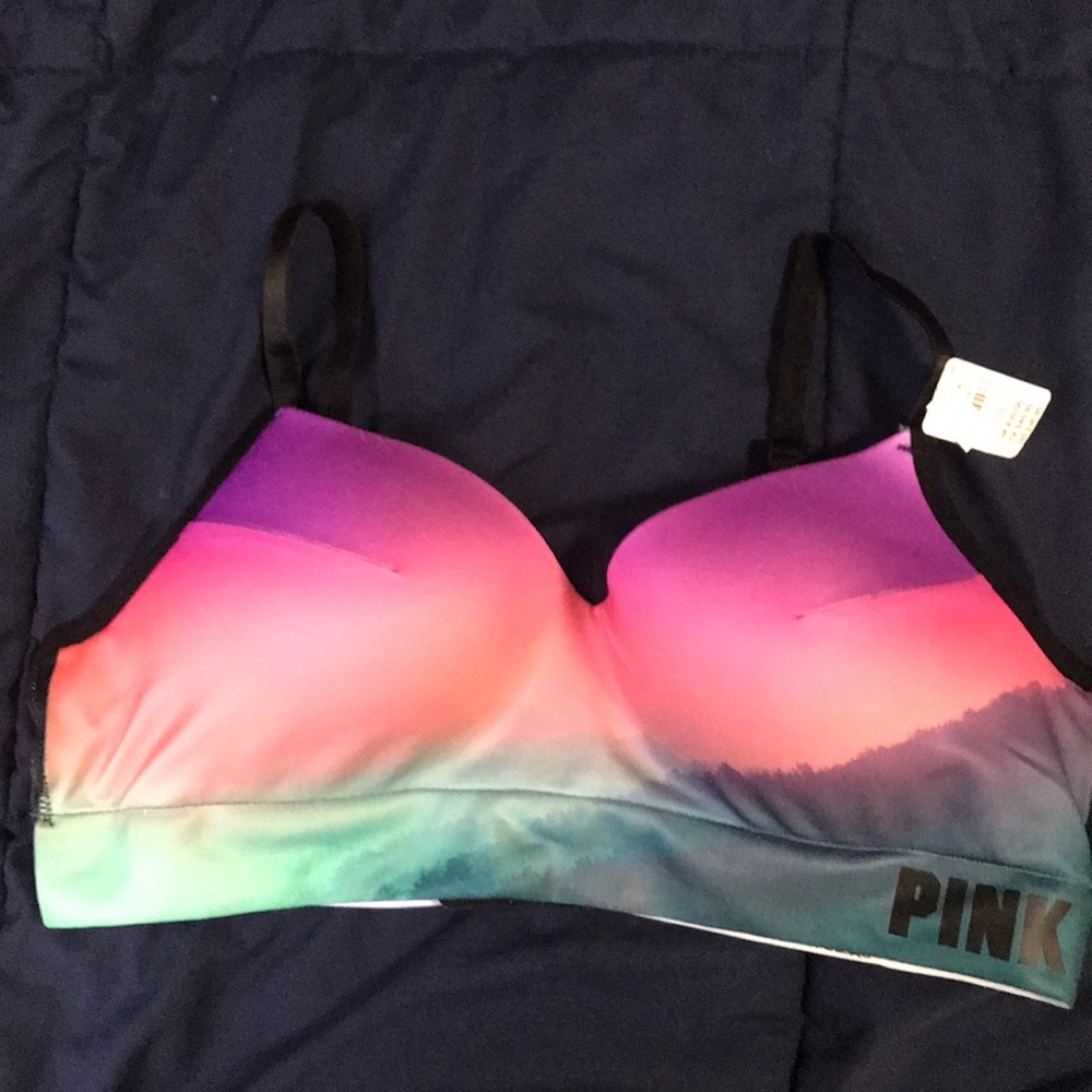 Sports bra